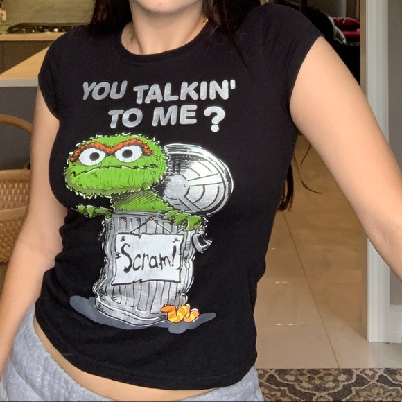 Cute Sesame Street t-shirt🖤 - Picture 2 of 2